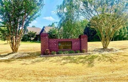 86 GRAND Dr, Michie, TN 38357