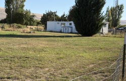 9802 Meadowbrook Rd, Yakima, WA 98903