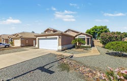 6432 W Crown King Road, Phoenix, AZ 85043