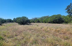 628 Bonita Dr, Blanco, TX 78606