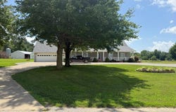 540 Carnel Brooks Road, Slaughters, KY 42456