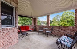 902 Central Drive, New Eagle, PA 15067