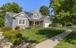 269 N Main Street, Rockford, MI 49341