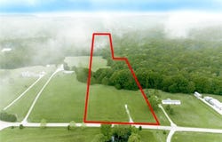 7871 S Parkhill Drive, Leavenworth, IN 47137