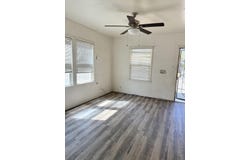 137 N H Street, Exeter, CA 93221