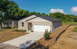 110 FRUITWOOD Avenue, EUSTIS, FL 32726
