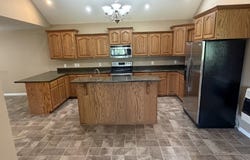 21156 W 332nd St, Bethany, MO 64424