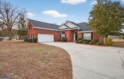 58 Lansing Drive, Ellabell, GA 31308