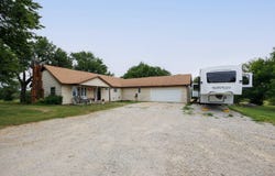 4044 County Road 3100, Independence, KS 67301