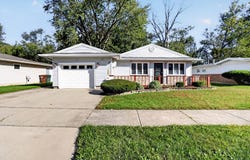 7 E Rocket Circle, Park Forest, IL 60466