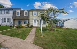 42 SANDSTONE CT, BALTIMORE, MD 21236