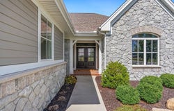 2591 Pine Straw Drive, Auburn, IN 46706