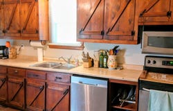 531 Oakland Cir, Raphine, VA 24472