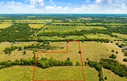CR 26050, Roxton, TX 75477