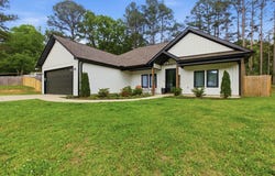 1612 Sorrell Road, Benton, AR 72015