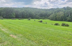 2646 Crossroads Dr, Galax, VA 24333