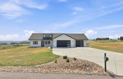 11067 Mule Train Drive, Belle Fourche, SD 57717