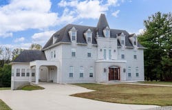 12 Clearlake Drive, Centralia, IL 62801