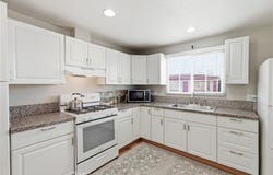 16511 Garfield Avenue, Paramount, CA 90723