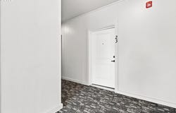 10985 E BURNSIDE St, Portland, OR 97216
