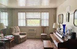 804 E 221st Street, Bronx, NY 10467