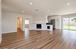315 University Drive, Costa Mesa, CA 92627