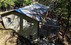68 Wall Street, Eureka Springs, AR 72632