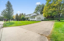 1201 Riverside Drive, Owosso, MI 48867