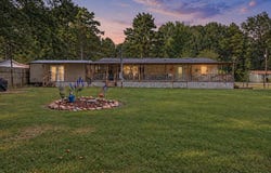 180 Mount Repose, Florence, MS 39073