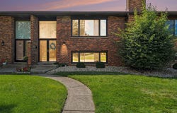 457 Fisher Street, Munster, IN 46321
