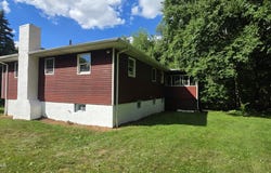 1829 S Webster Avenue, Scranton, PA 18505