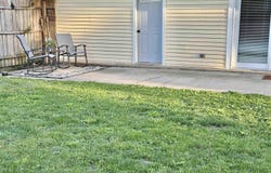 1035 E MYRTLE Street, Canton, IL 61520