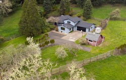85183 CHEZEM Rd, Eugene, OR 97405