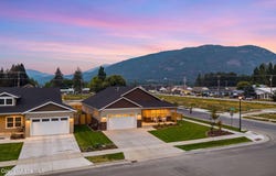 2113 S Aspen Way, Sandpoint, ID 83864