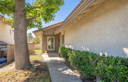 179 Oak Forest Circle, Glendora, CA 91741