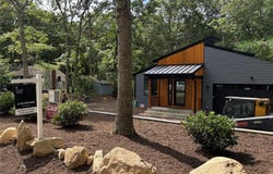 17 Bittersweet Avenue, Hampton Bays, NY 11946