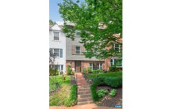 15 GEORGETOWN GREEN, CHARLOTTESVILLE, VA 22901