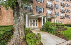 1 Consulate Drive, Tuckahoe, NY 10707