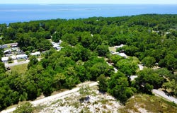 2515 Oleander Ter, Lanark Village, FL 32323