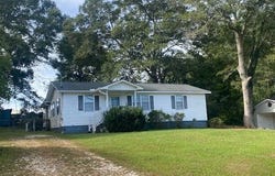 3032 36th Avenue, Lanett, AL 36863