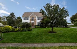 17 Woodcrest Ave, Mount Olive Twp., NJ 07828-2223
