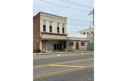 528 E Broadway, Alton, IL 62002