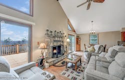 361 Birch Drive, Blakeslee, PA 18610
