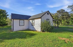 145 Baker St, Sparta, TN 38583