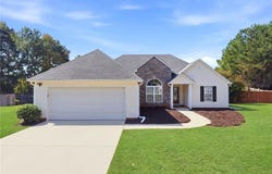 713 Manor Ridge Drive, Loganville, GA 30052
