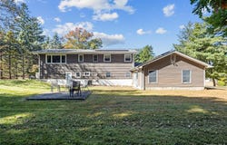 26 Terri Lee Lane, Spring Valley, NY 10977