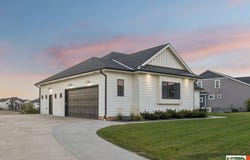 671 Serenity Pointe, Ashland, NE 68003