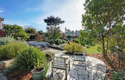 7 Kelly AVE, HALF MOON BAY, CA 94019