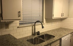 2100 COLLEGE, Baton Rouge, LA 70808