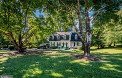 13712 MANDA MILL Lane, PHOENIX, MD 21131